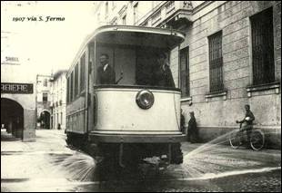 Nessun testo alternativo automatico disponibile.
